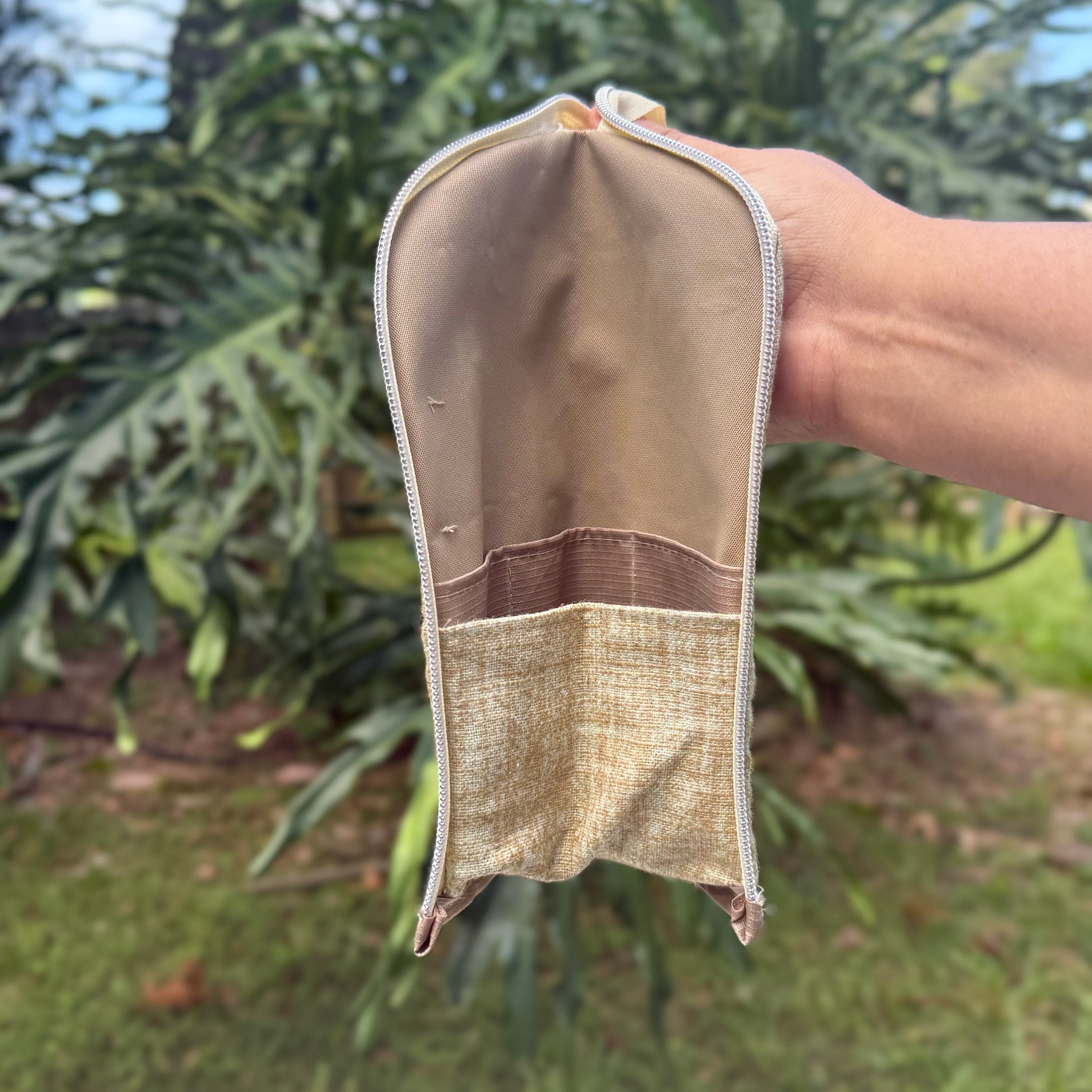 Standing Brush & Pencil Case - Taupe